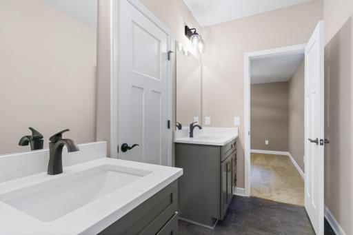 6839 Timberview Court, Cannon Falls, MN 55009