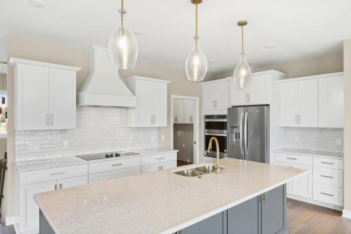 6839 Timberview Court, Cannon Falls, MN 55009