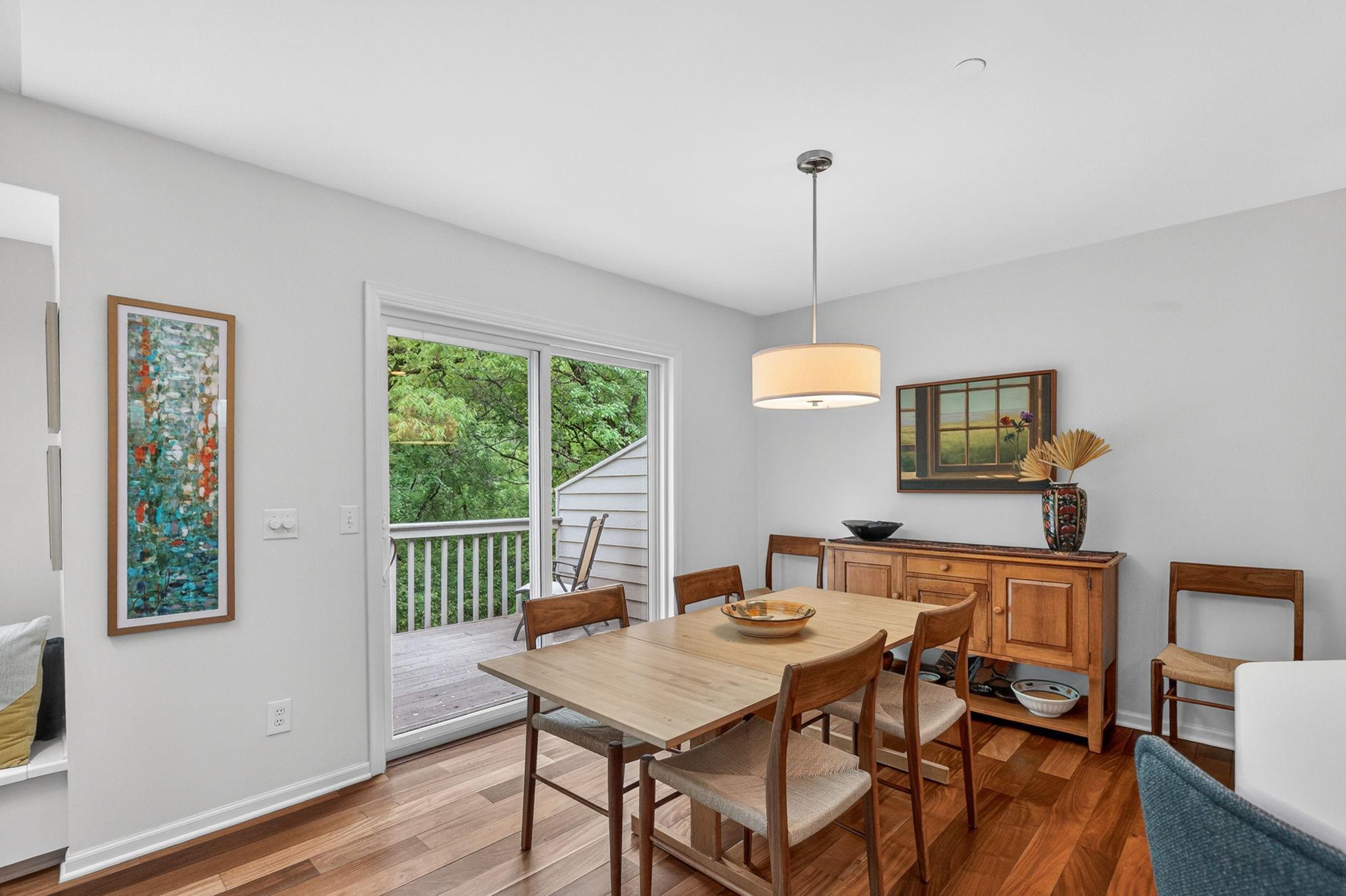 Informal dining space off the kitchen