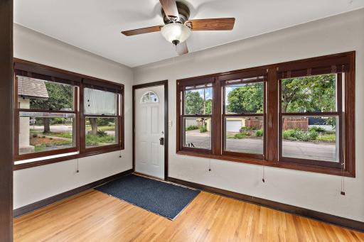551 Pascal Street N, Saint Paul, MN 55104