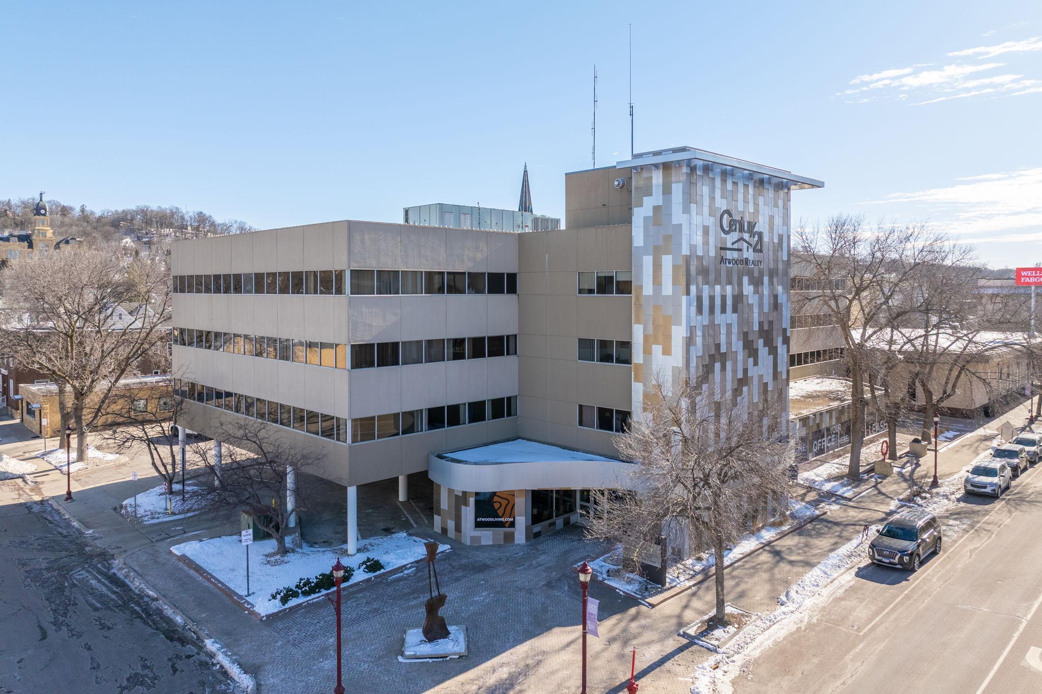 Property photo for 209 S 2nd Street, Mankato, MN 56001