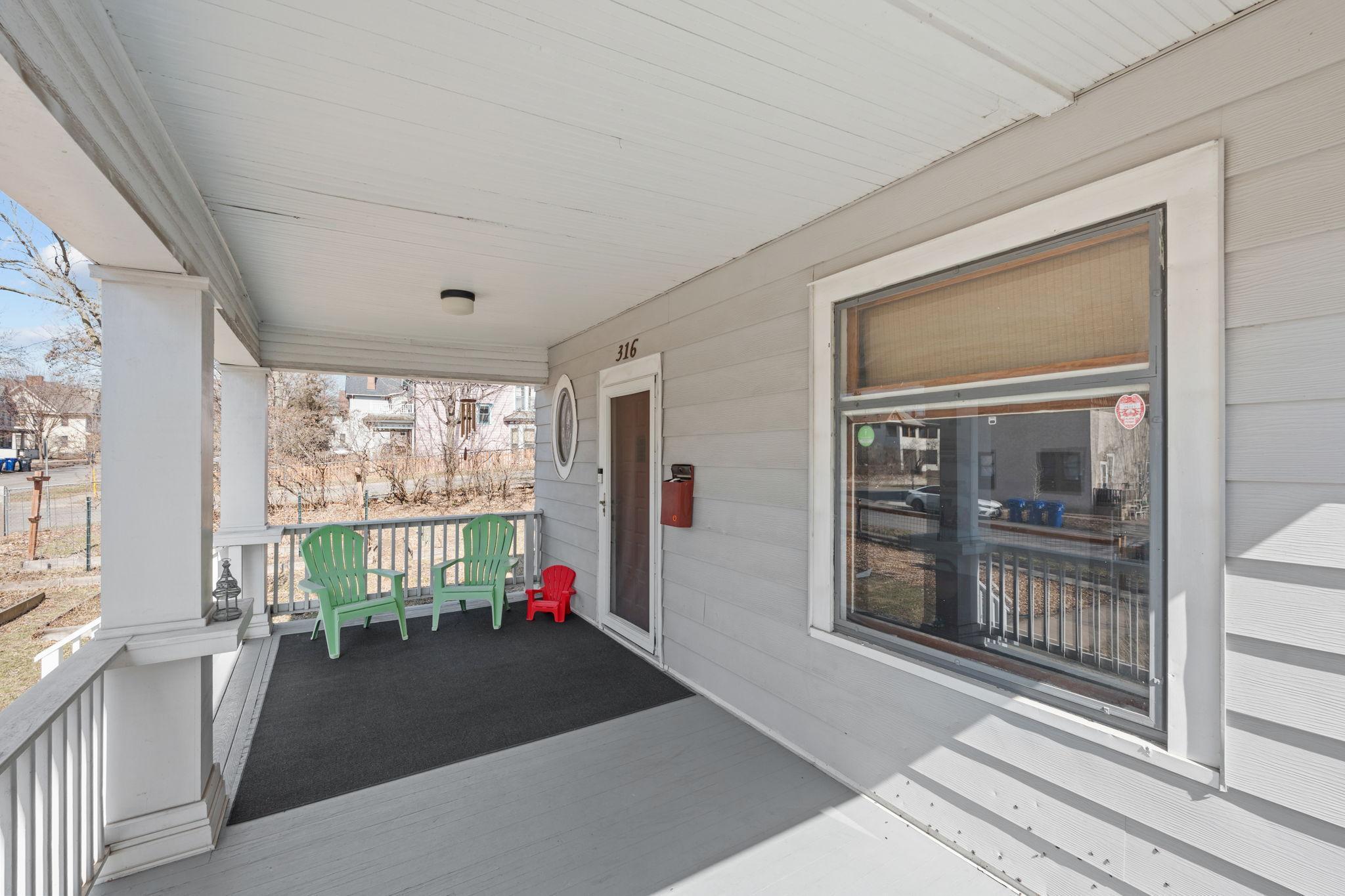 2-316 Bates Ave Exterior-5.jpg