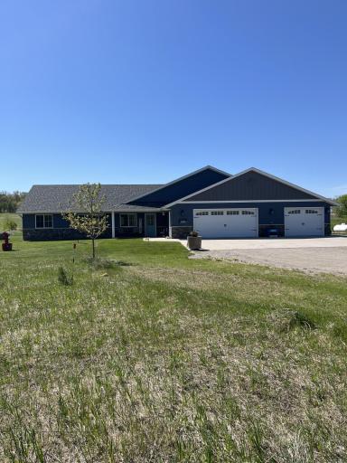 10185 440th Street, Holdingford, MN 56340