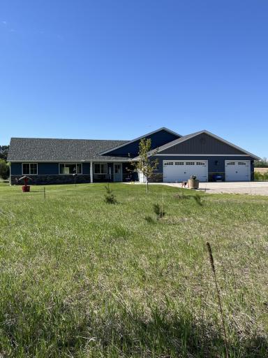 10185 440th Street, Holdingford, MN 56340