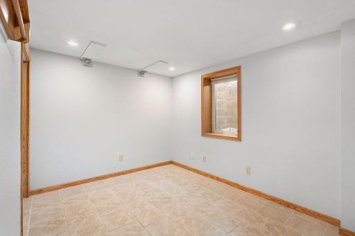 581 Havana Road, Owatonna, MN 55060