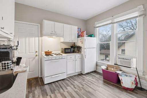 306 King Street West - Spacecrafting - 0021.jpg