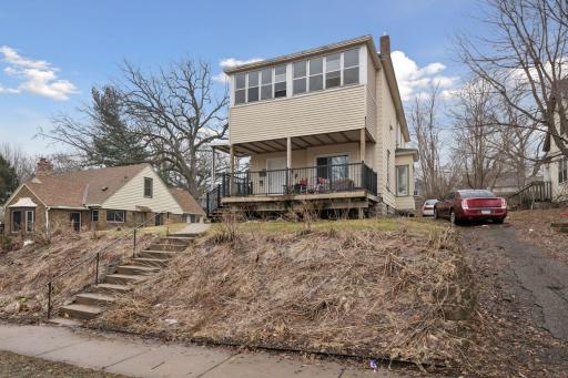 306 King Street West - Spacecrafting - 0003.jpg