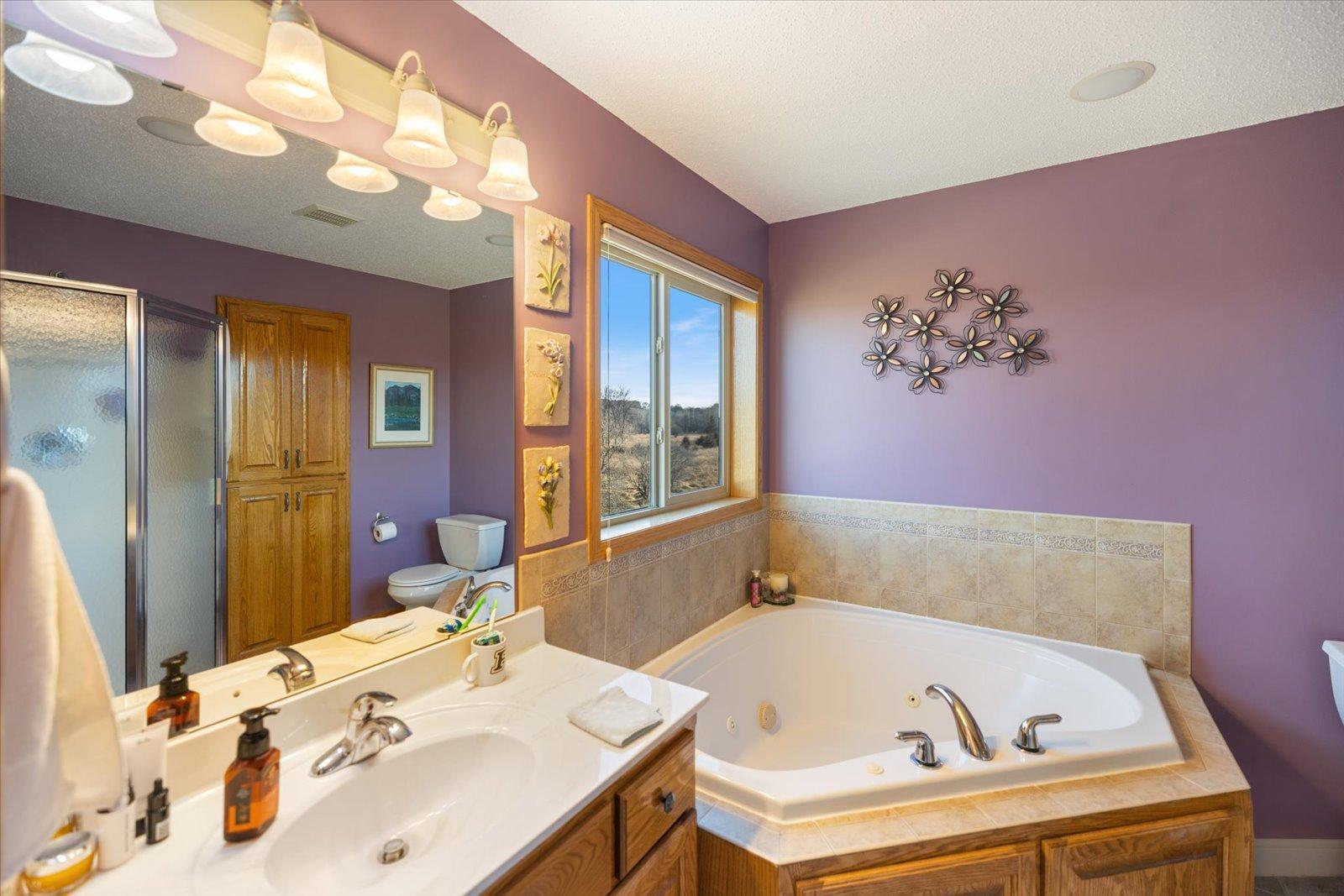 Primary ensuite bathroom