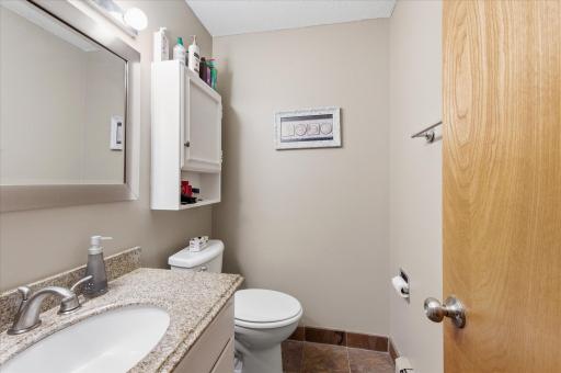 2720 Dale Street N, C114, Roseville, MN 55113
