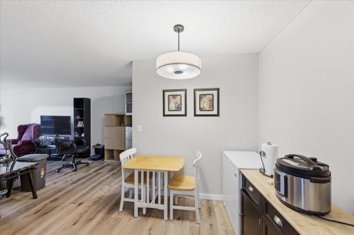 2720 Dale Street N, C114, Roseville, MN 55113