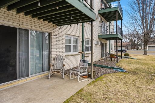 2720 Dale Street N, C114, Roseville, MN 55113