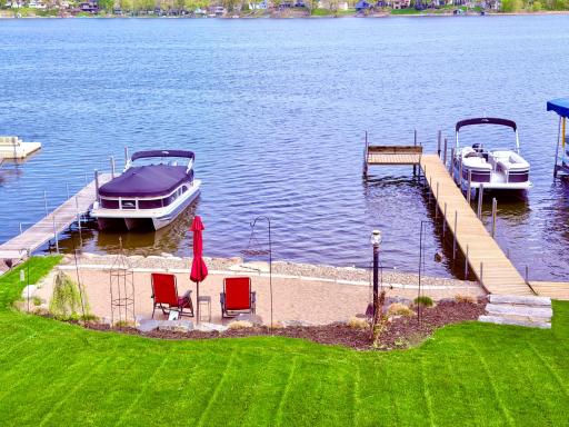 5060 Edgewater Drive, Mound, MN 55364