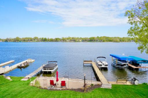 5060 Edgewater Drive, Mound, MN 55364