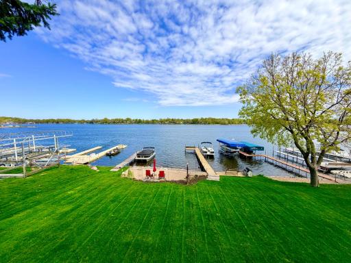 5060 Edgewater Drive, Mound, MN 55364