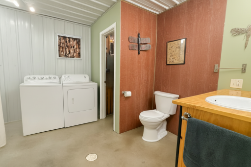 32738 US71, Menahga, MN 56464