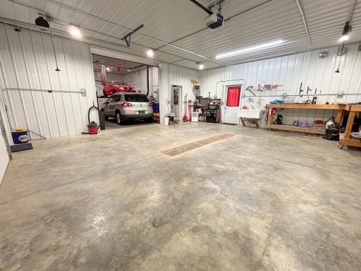 32738 US71, Menahga, MN 56464