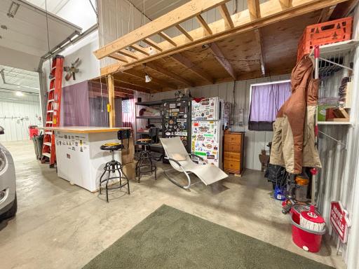 32738 US71, Menahga, MN 56464