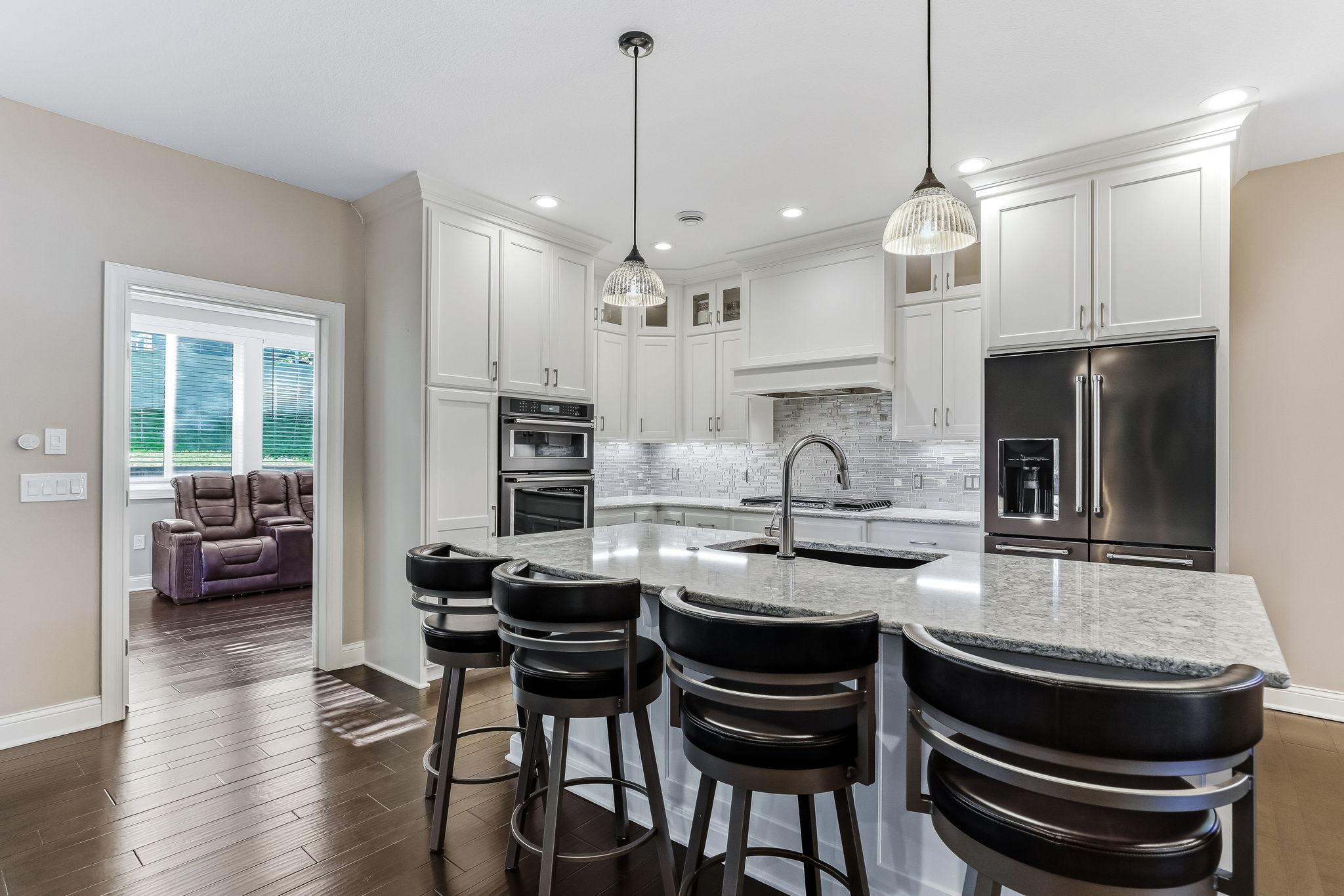 Beautifully updated Kitchen