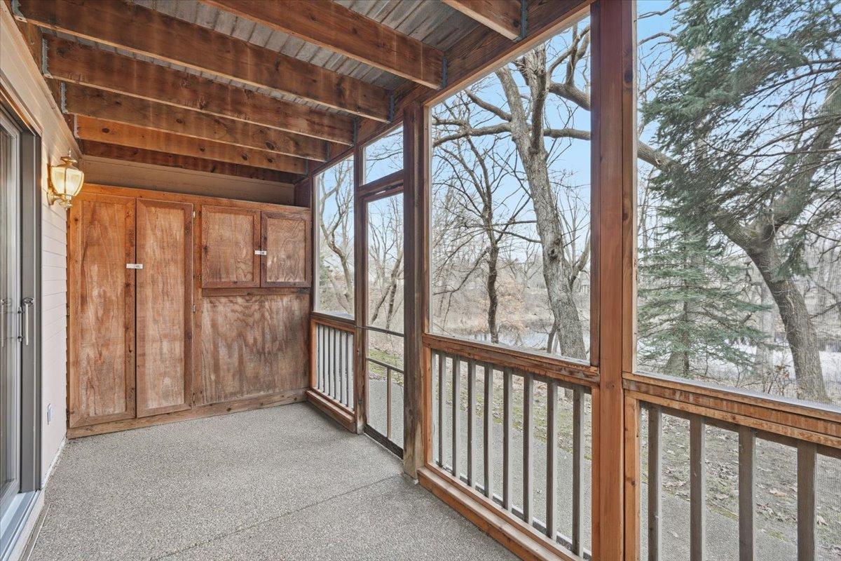 Walkout Screened Porch