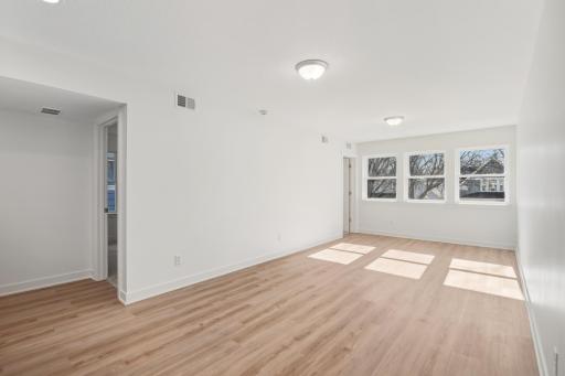 1195 Bush Avenue, Saint Paul, MN 55106