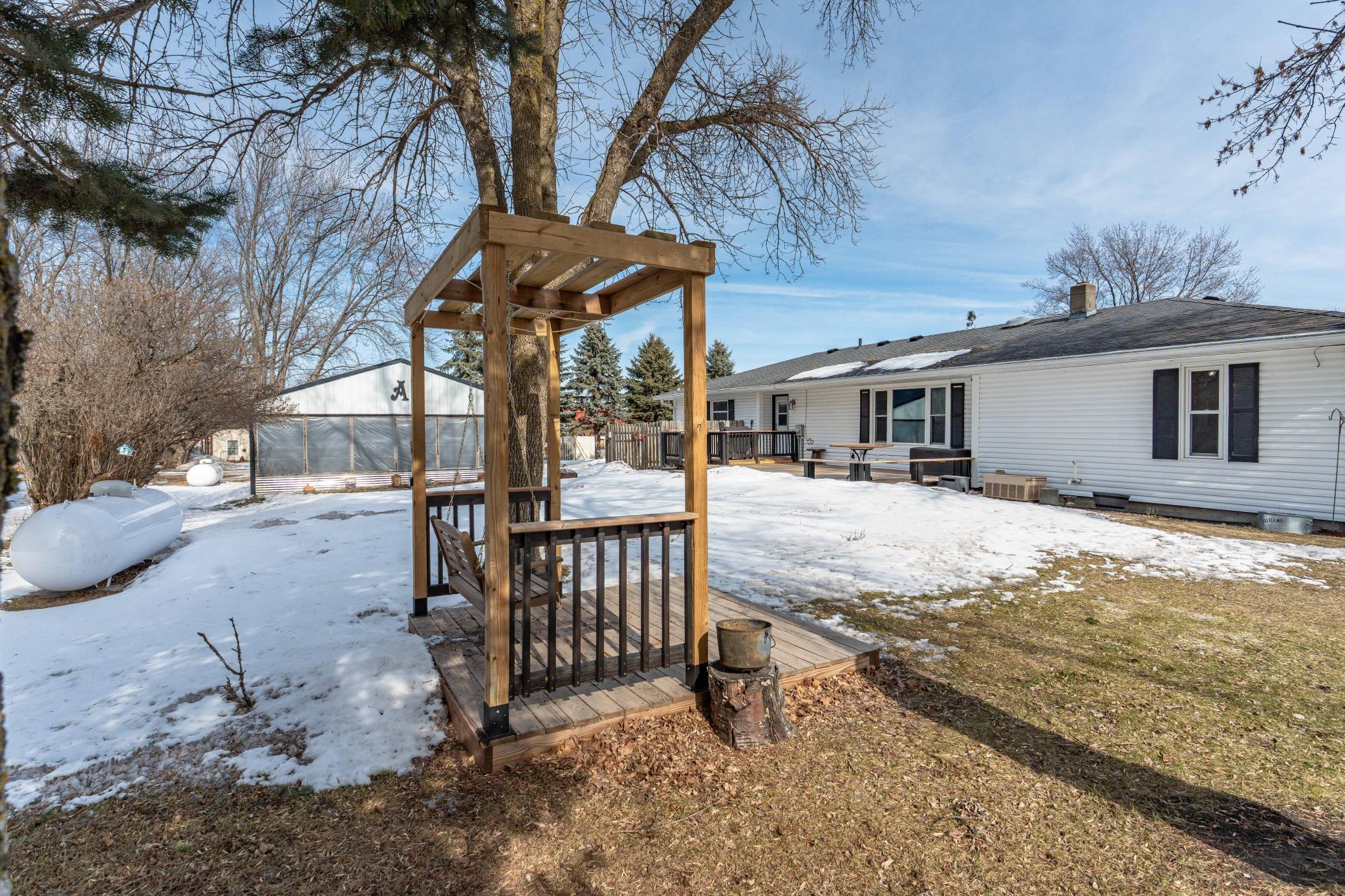 110 S Niggeler St Elizabeth MN-114.jpg