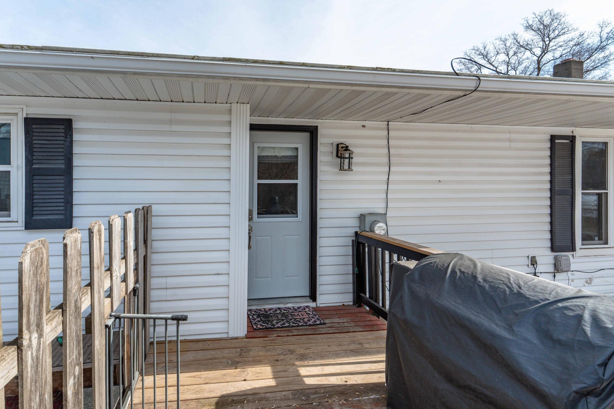 110 S Niggeler St Elizabeth MN-120.jpg