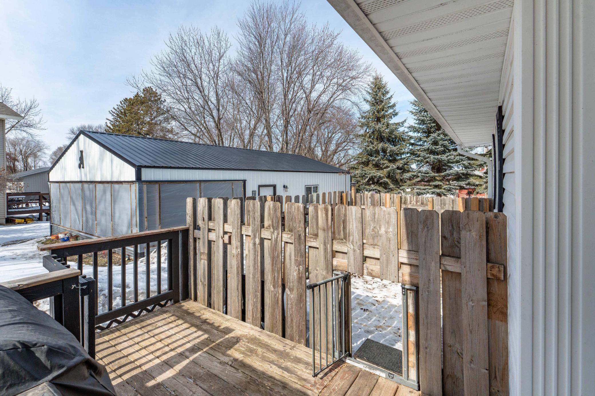 110 S Niggeler St Elizabeth MN-121.jpg