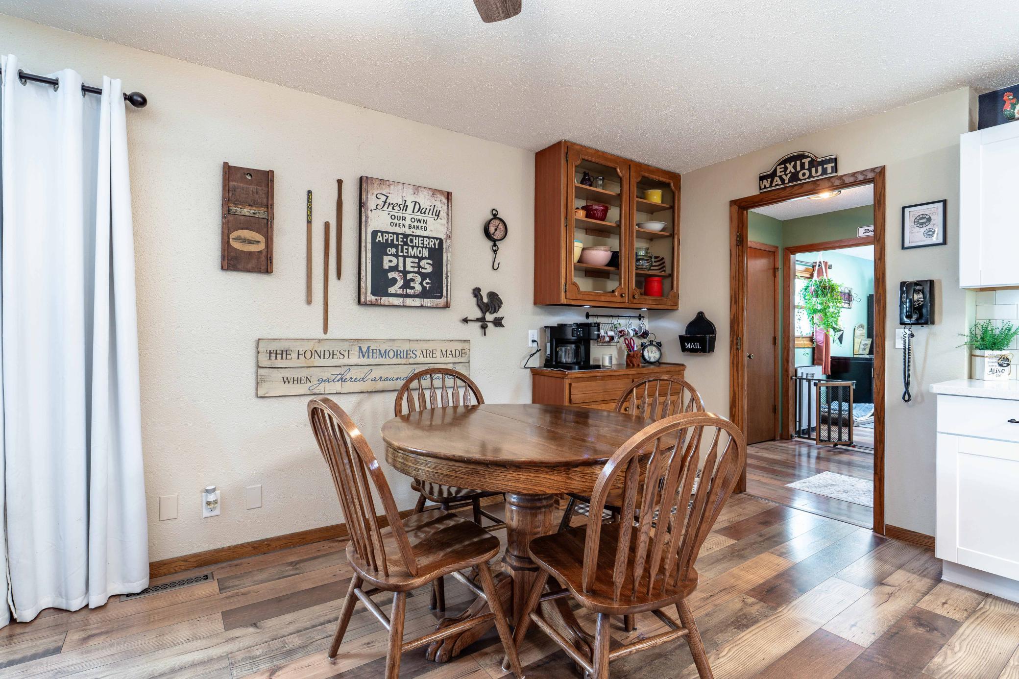 110 S Niggeler St Elizabeth MN-207.jpg