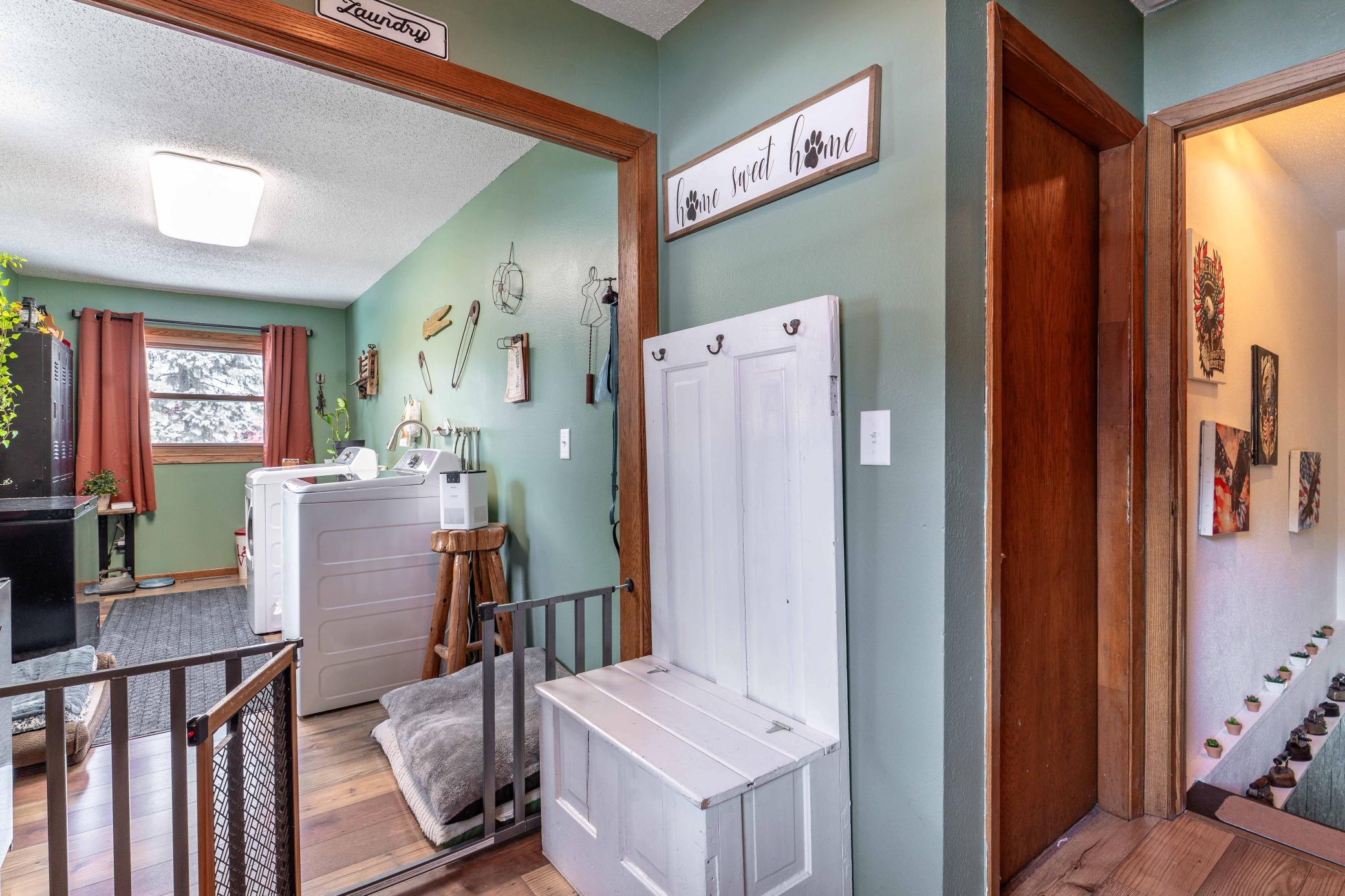 110 S Niggeler St Elizabeth MN-217.jpg