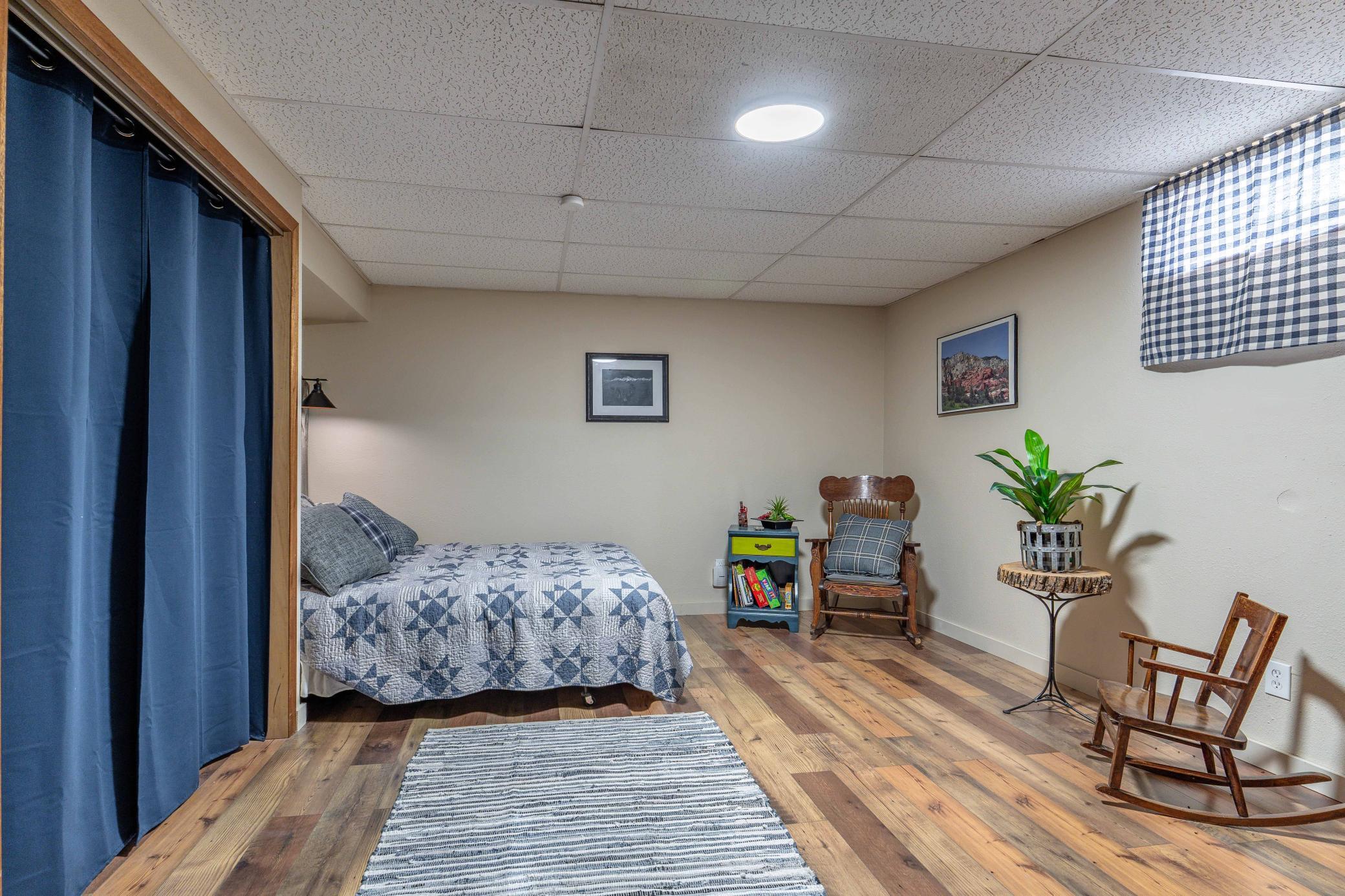 110 S Niggeler St Elizabeth MN-241.jpg