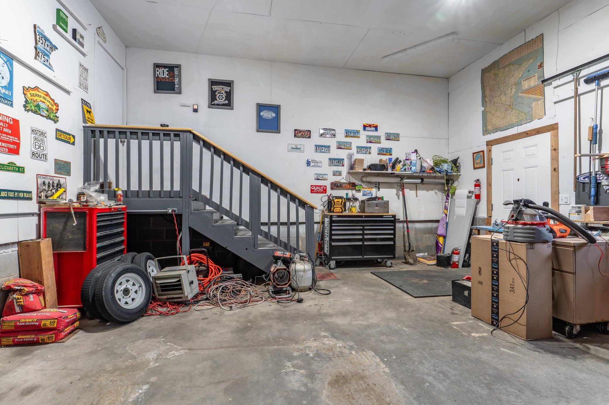 110 S Niggeler St Elizabeth MN-245.jpg