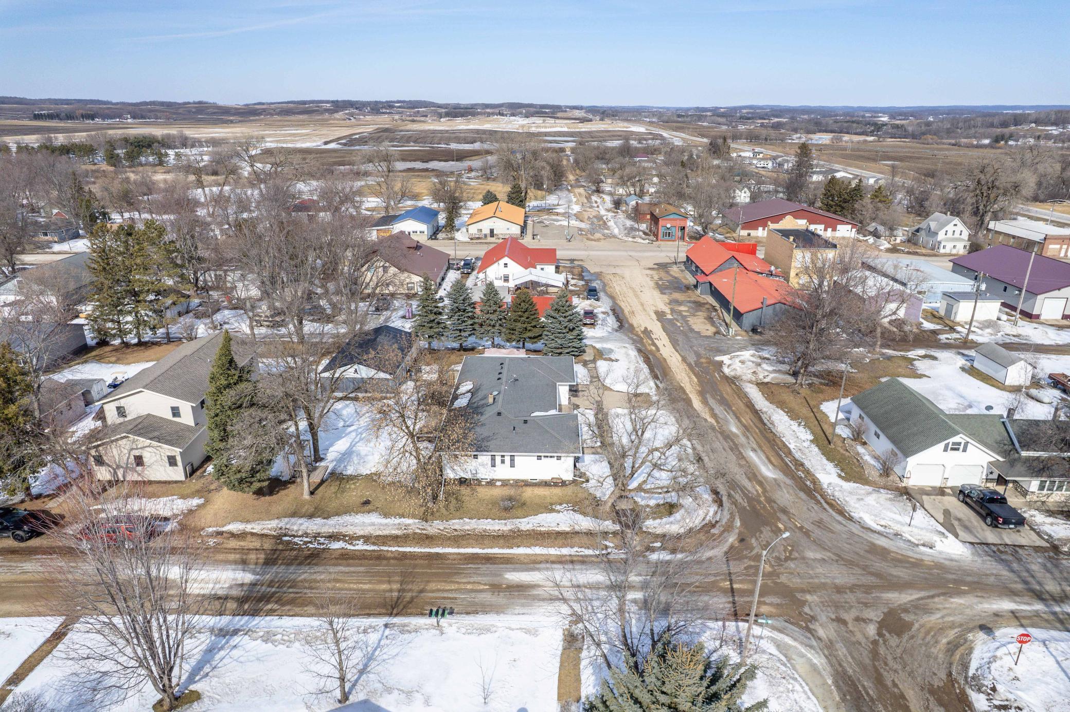 110 S Niggeler St Elizabeth MN-308.jpg