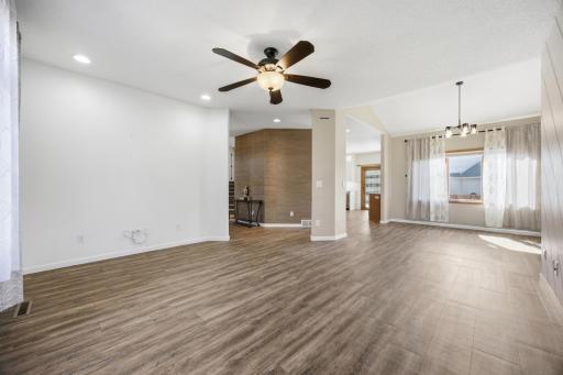 2314 Rose Creek Boulevard S, Fargo, ND 58104