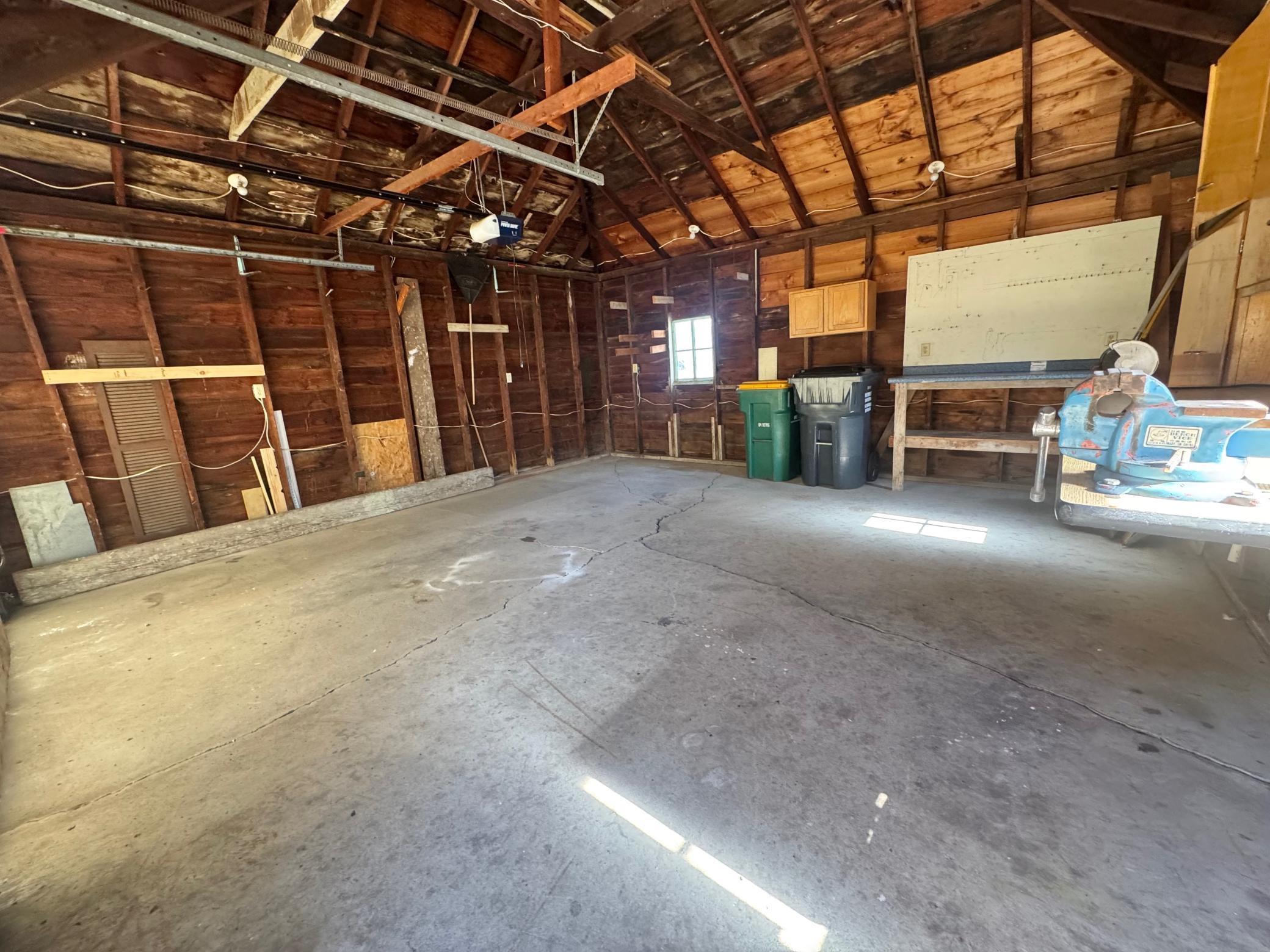 Garage has workbench