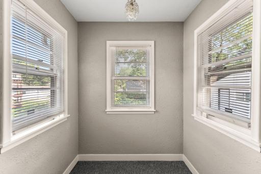 1467 Charles Avenue, Saint Paul, MN 55104