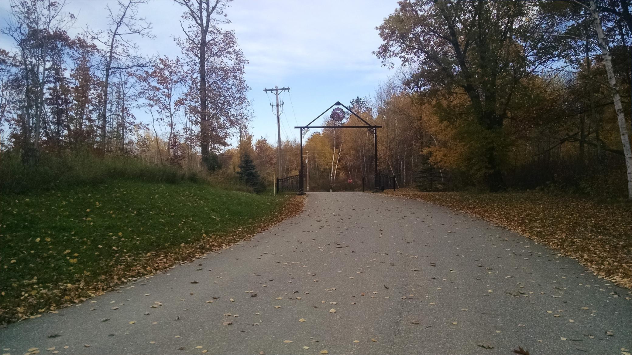 7981 Townhall Road Entrance.jpg