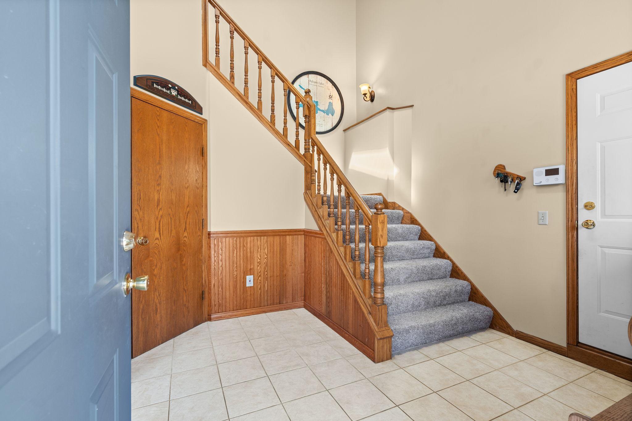 5-web-or-mls-14450-racine-ave-n.jpg