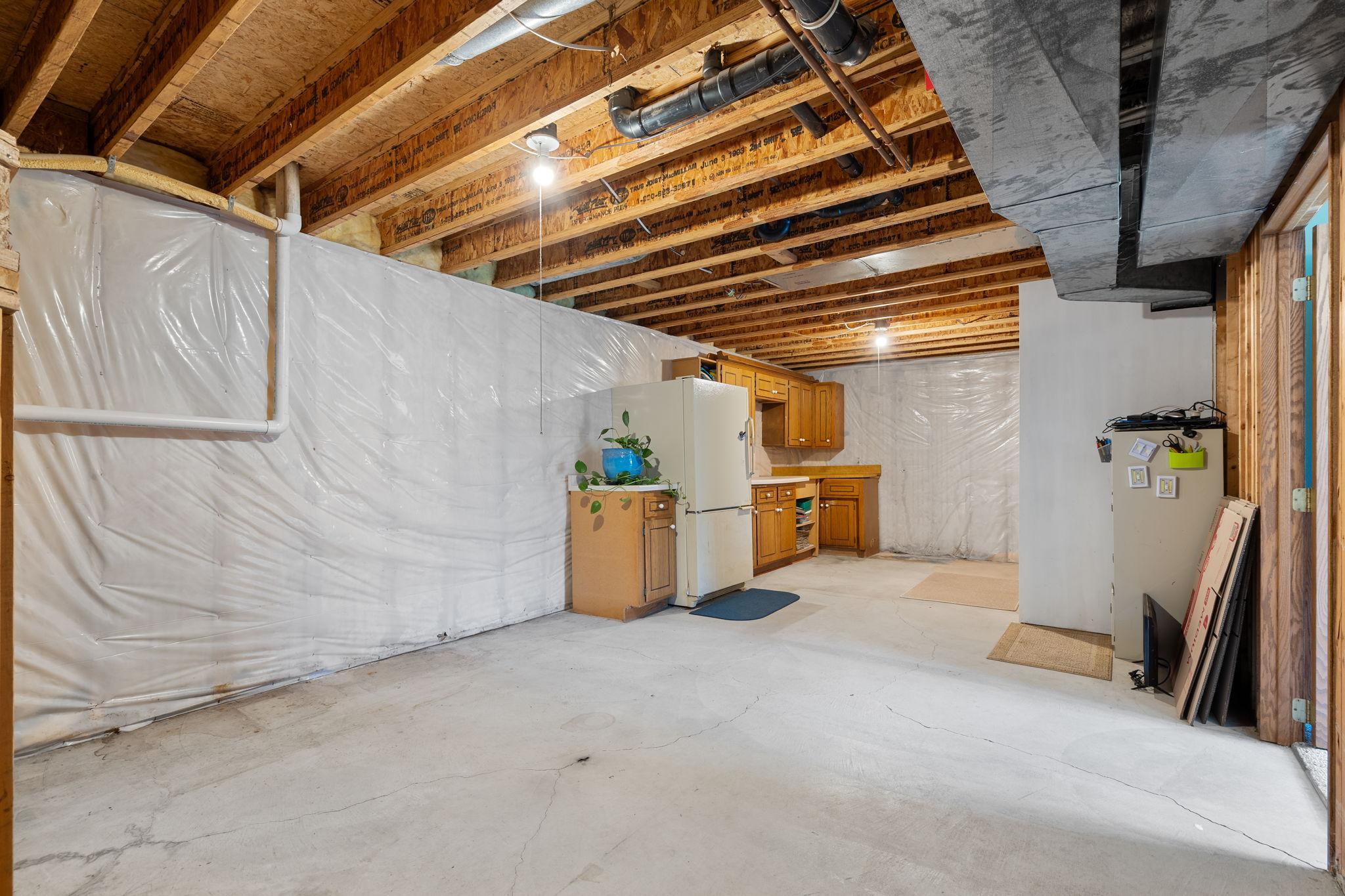 32-web-or-mls-14450-racine-ave-n.jpg