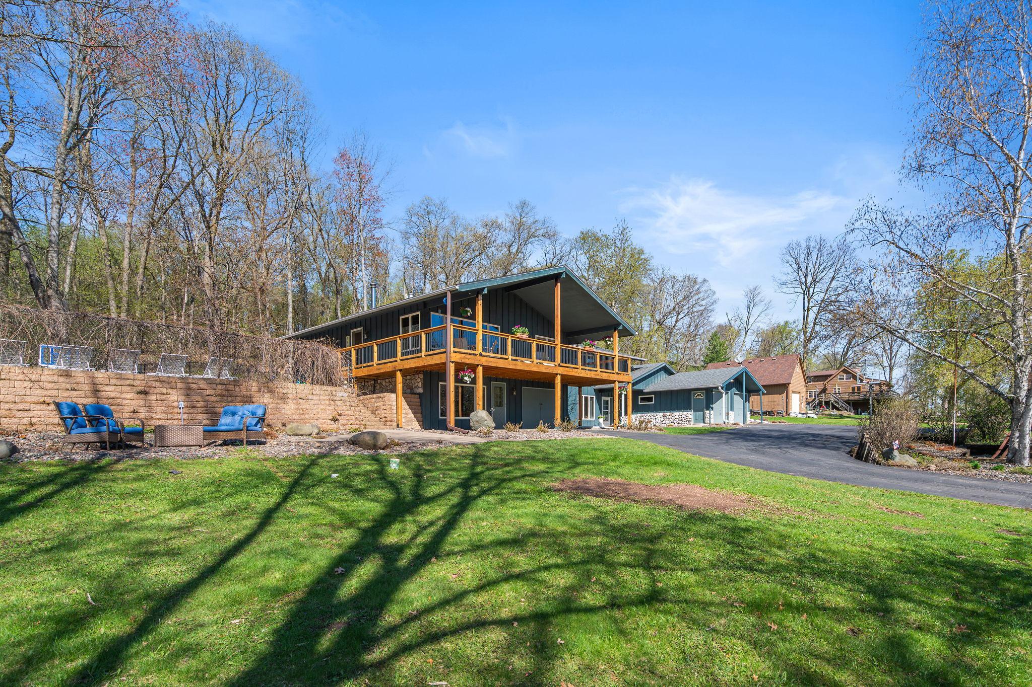 1-web-or-mls-14450-racine-ave-n.jpg