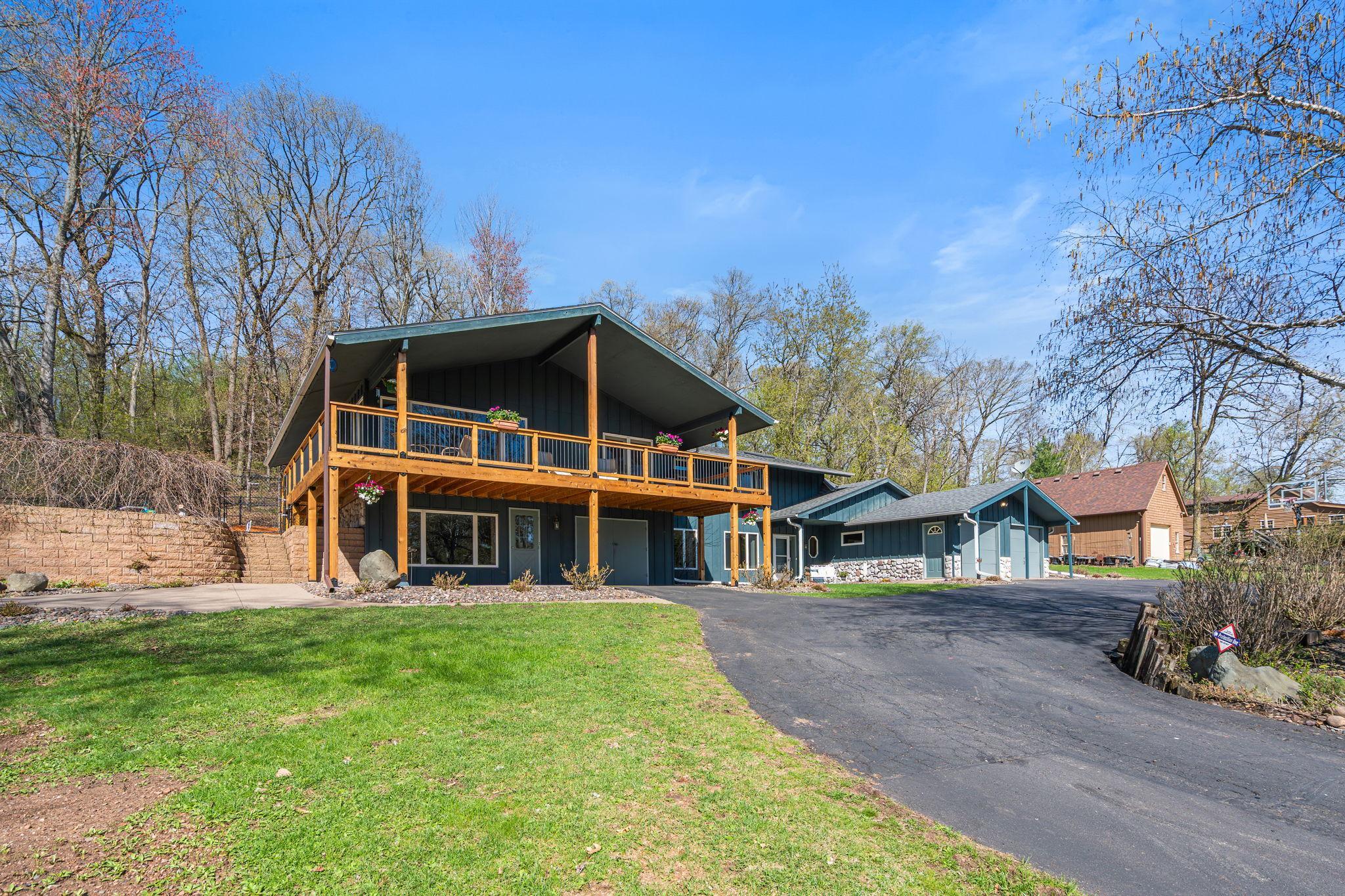 2-web-or-mls-14450-racine-ave-n.jpg