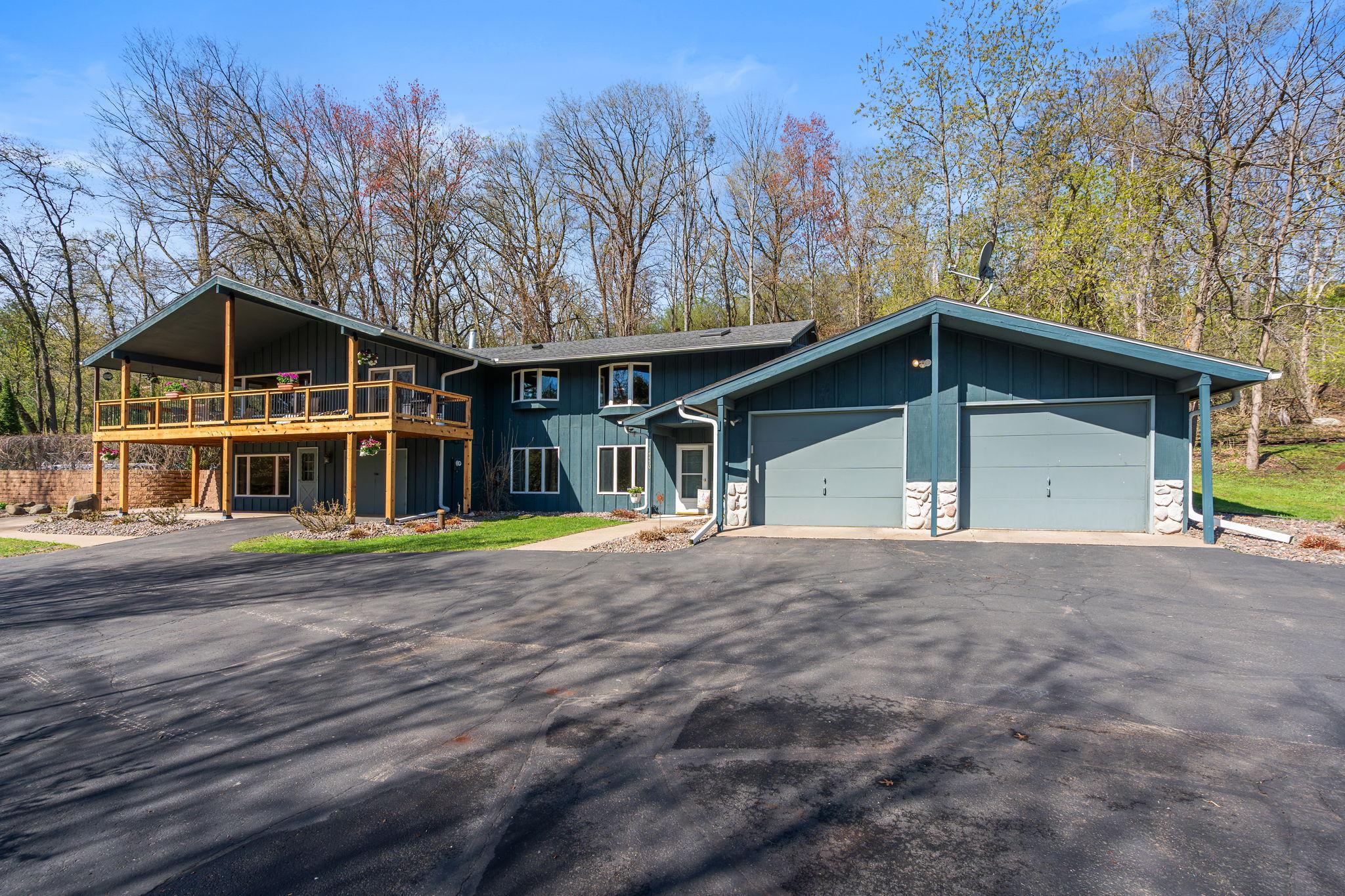 3-web-or-mls-14450-racine-ave-n.jpg