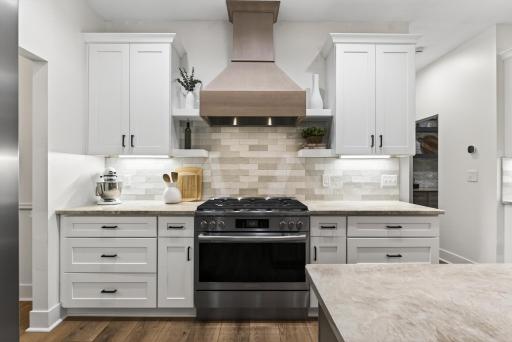 4450 Norwood Lane N, Plymouth, MN 55442