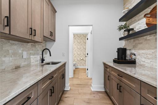 4450 Norwood Lane N, Plymouth, MN 55442