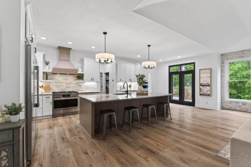 4450 Norwood Lane N, Plymouth, MN 55442