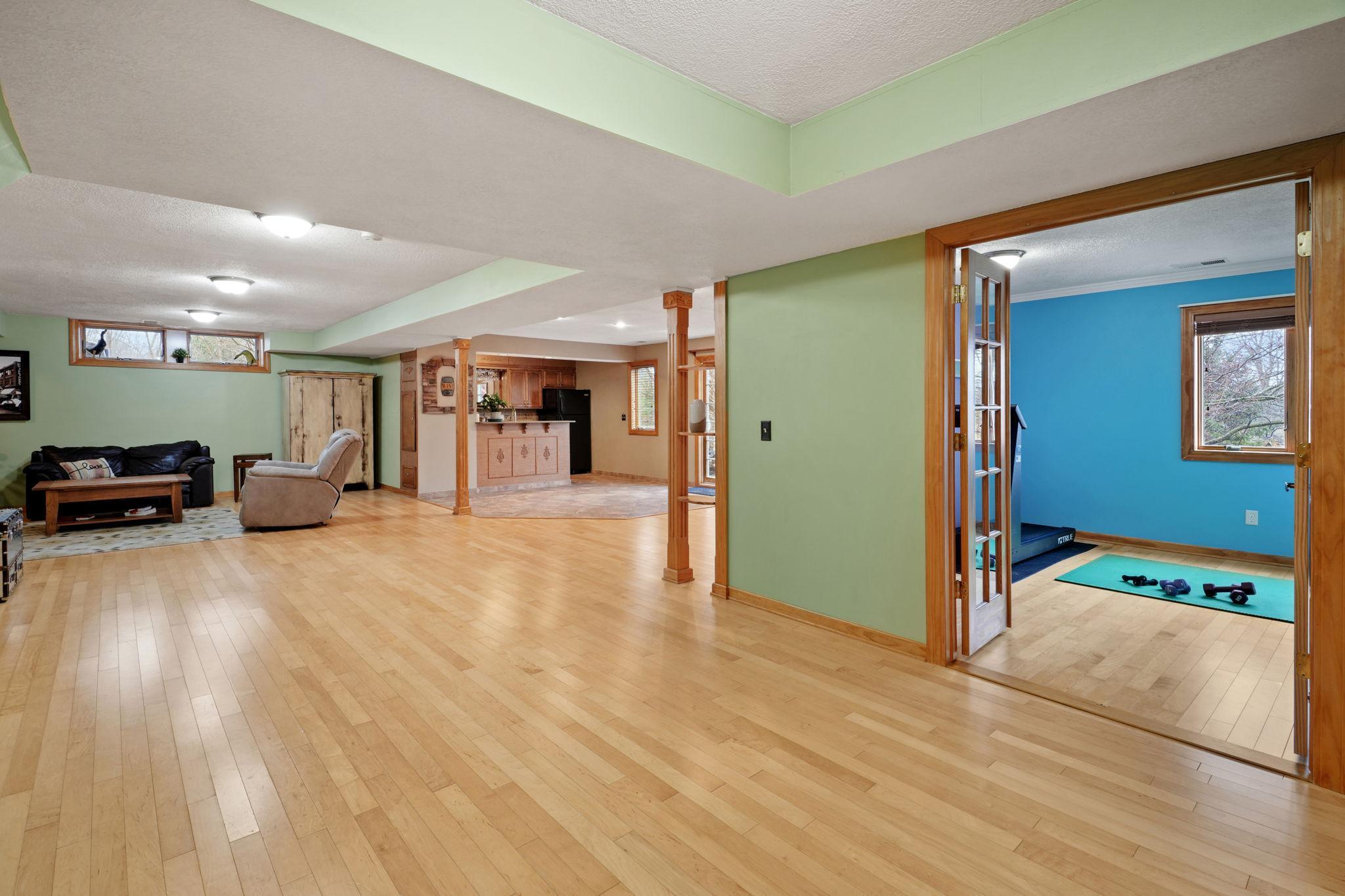 83-web-or-mls-7645 84th Ave-83.jpg