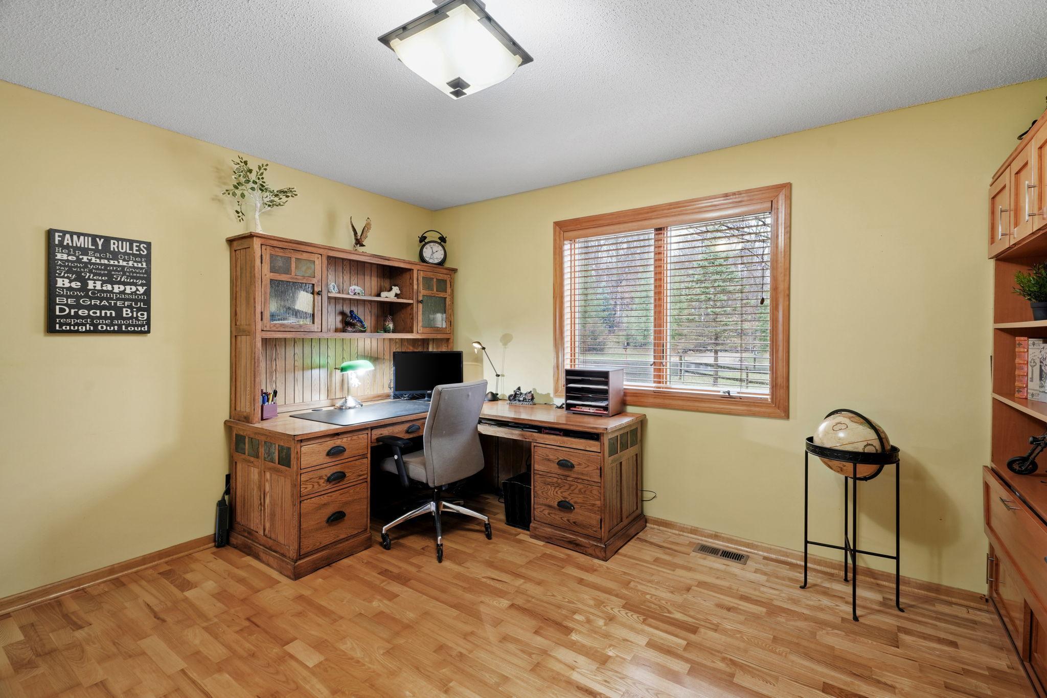 63-web-or-mls-7645 84th Ave-63.jpg