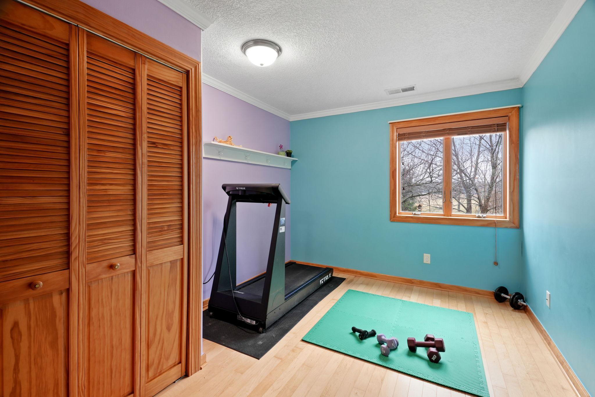 96-web-or-mls-7645 84th Ave-96.jpg