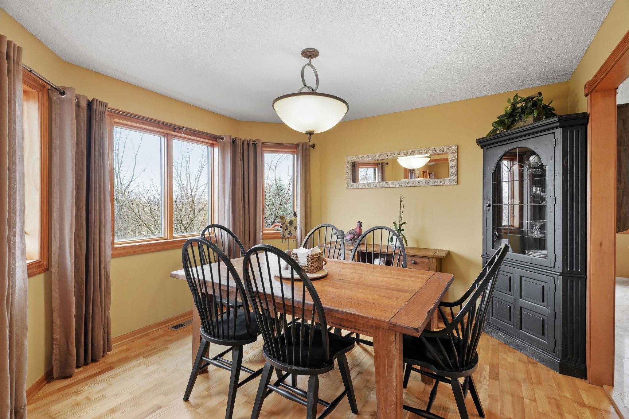 47-web-or-mls-7645 84th Ave-47.jpg