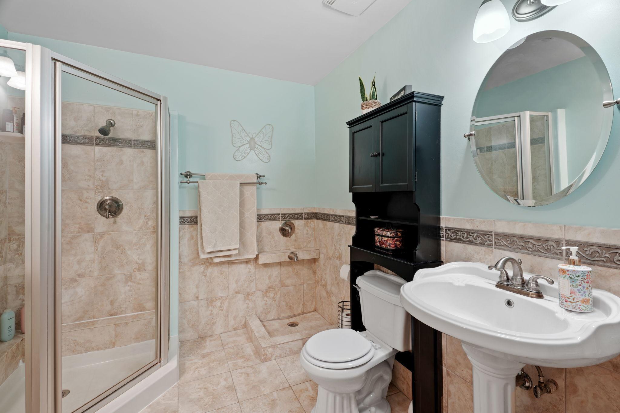 100-web-or-mls-7645 84th Ave-100.jpg