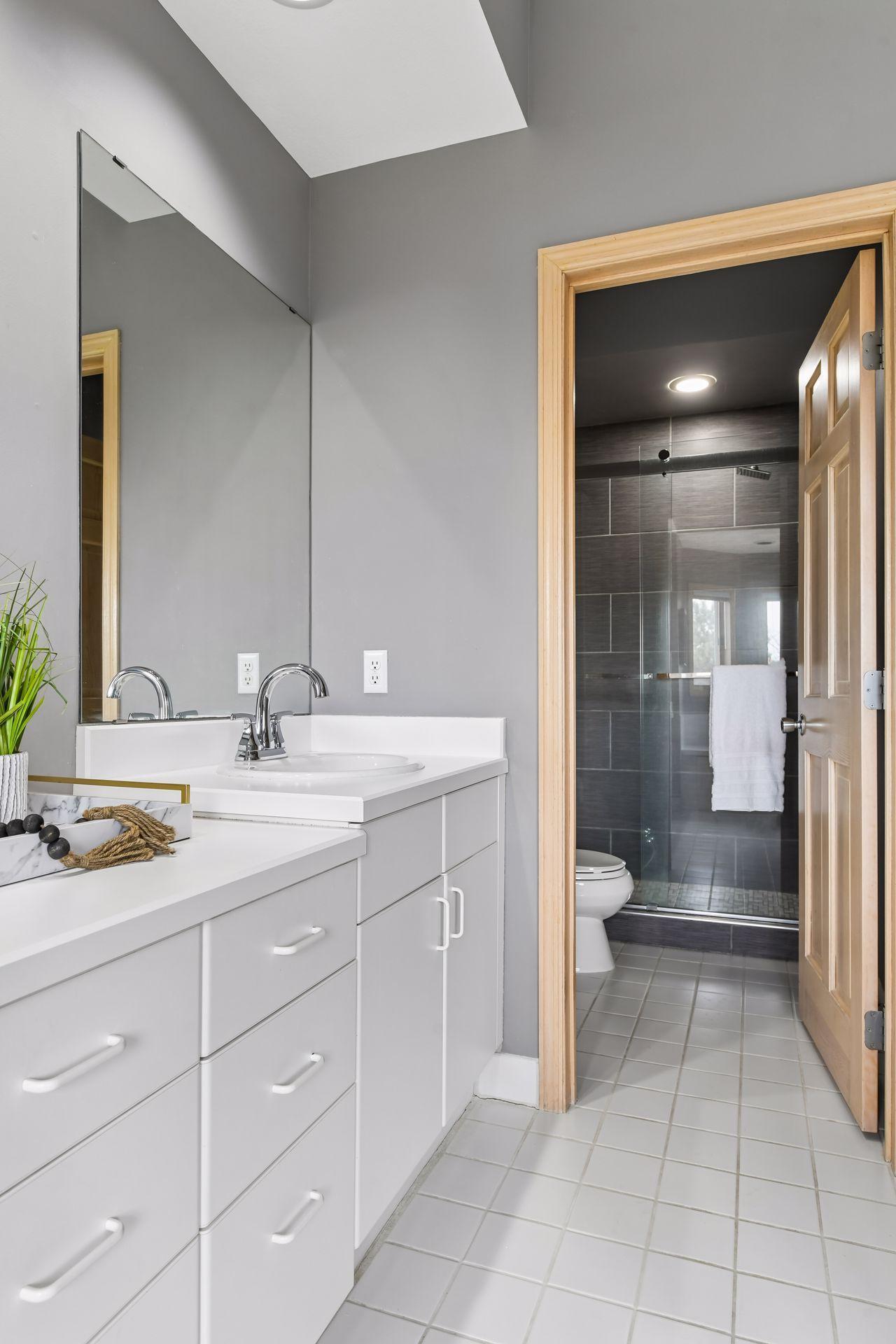 2065 Woodstone Court - Spacecrafting - 0064.jpg